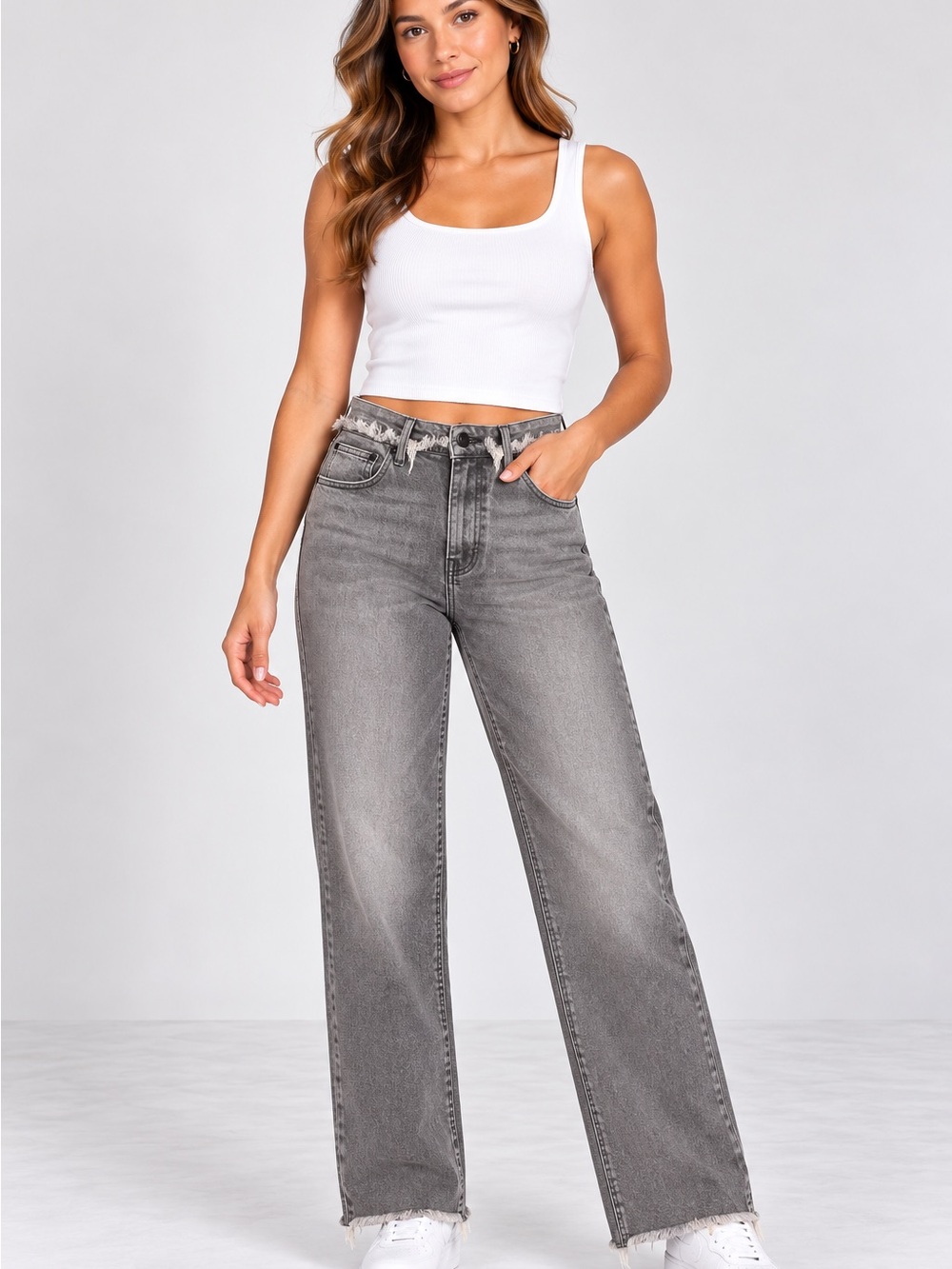 🆕🎉NWT Good American “Good Curve Skinny Crop” Jeans in Gray Wash